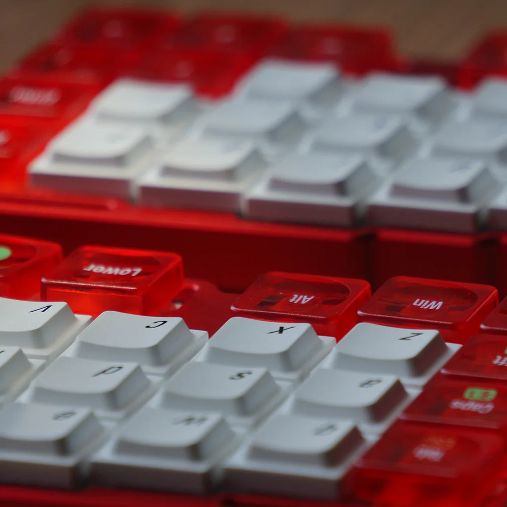 Cornix Split Keyboard with Tenting Leg Low Profile Hot Swap Wired Bluetooth CNC Corne Split Keyboard Kit Kailh Choc VIAL PreSale