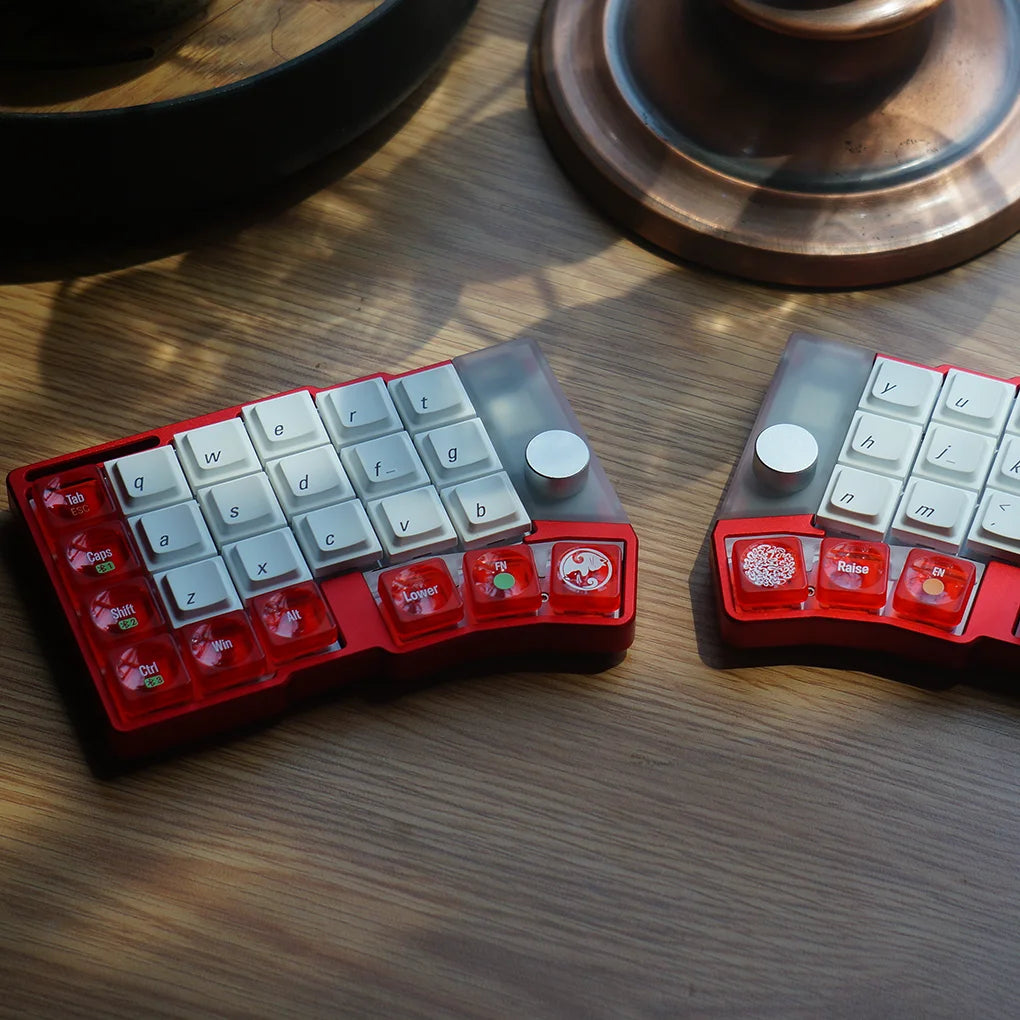 Cornix Split Keyboard with Tenting Leg Low Profile Hot Swap Wired Bluetooth CNC Corne Split Keyboard Kit Kailh Choc VIAL PreSale