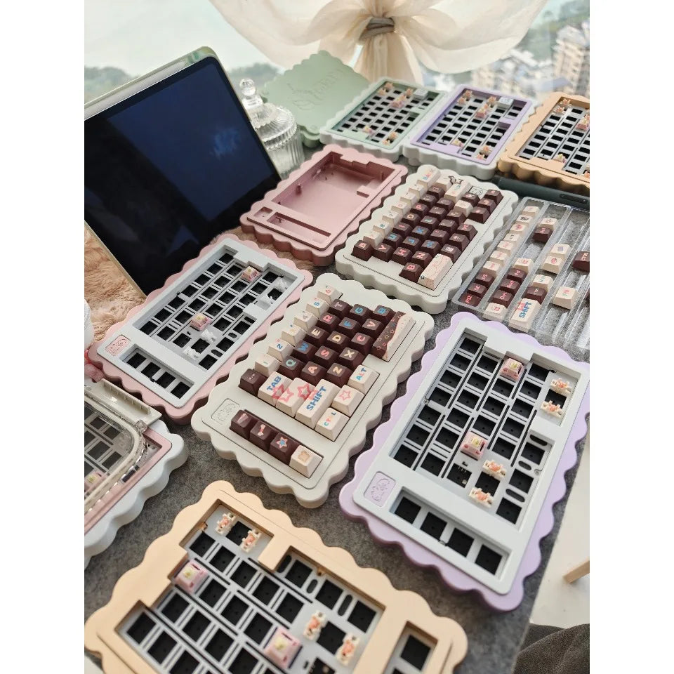 Soda Wireless Split Keyboard Kit Customized Hot Swappble Ergonomics Tri-Mode Split Keyboard for VIAL Left Right Hand Keyboard