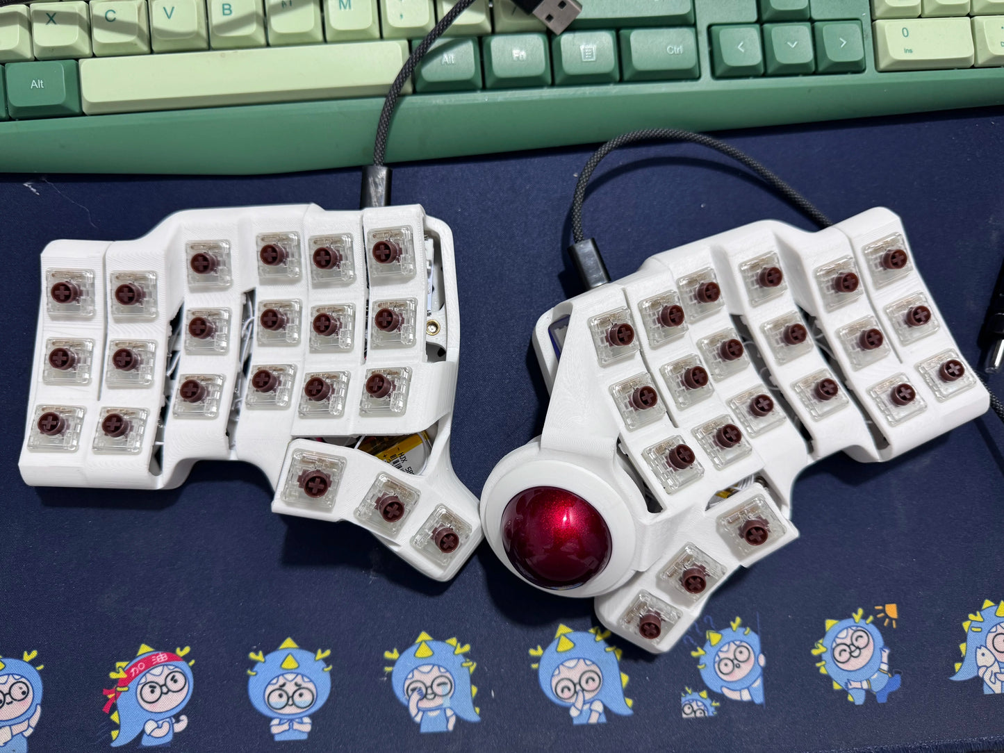 Charybdis 3X6 Split Ergonomic Keyboards with Integrated Trackball Custom ZMK Hot-swap Wireless Mechanical Keyboard for PC Gaming