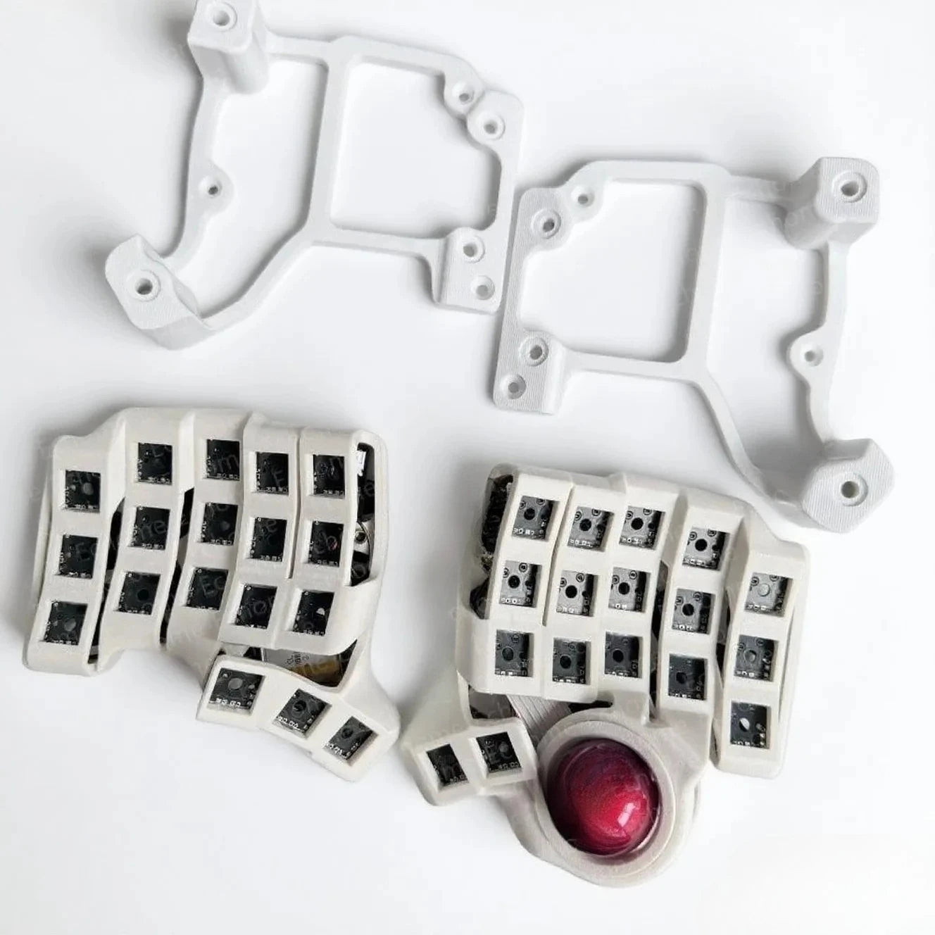 Charybdis Split Keyboard Kit 4x6 Custom Wired/Wireless Hotswap Mechanical Keyboard with Plam Rest/stand/Trackball Game Accessory