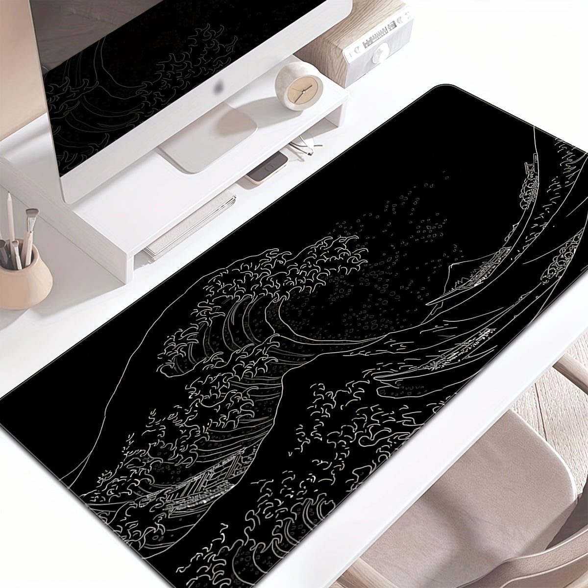 Large Gaming Mouse Pad Featuring Abstract Black And White Japanese Wave Designs, Measuring 35.4X15.7 Inches, with a Non-Slip Rubber Base And Stitched Edges, Suitable for Office And Home Gaming.